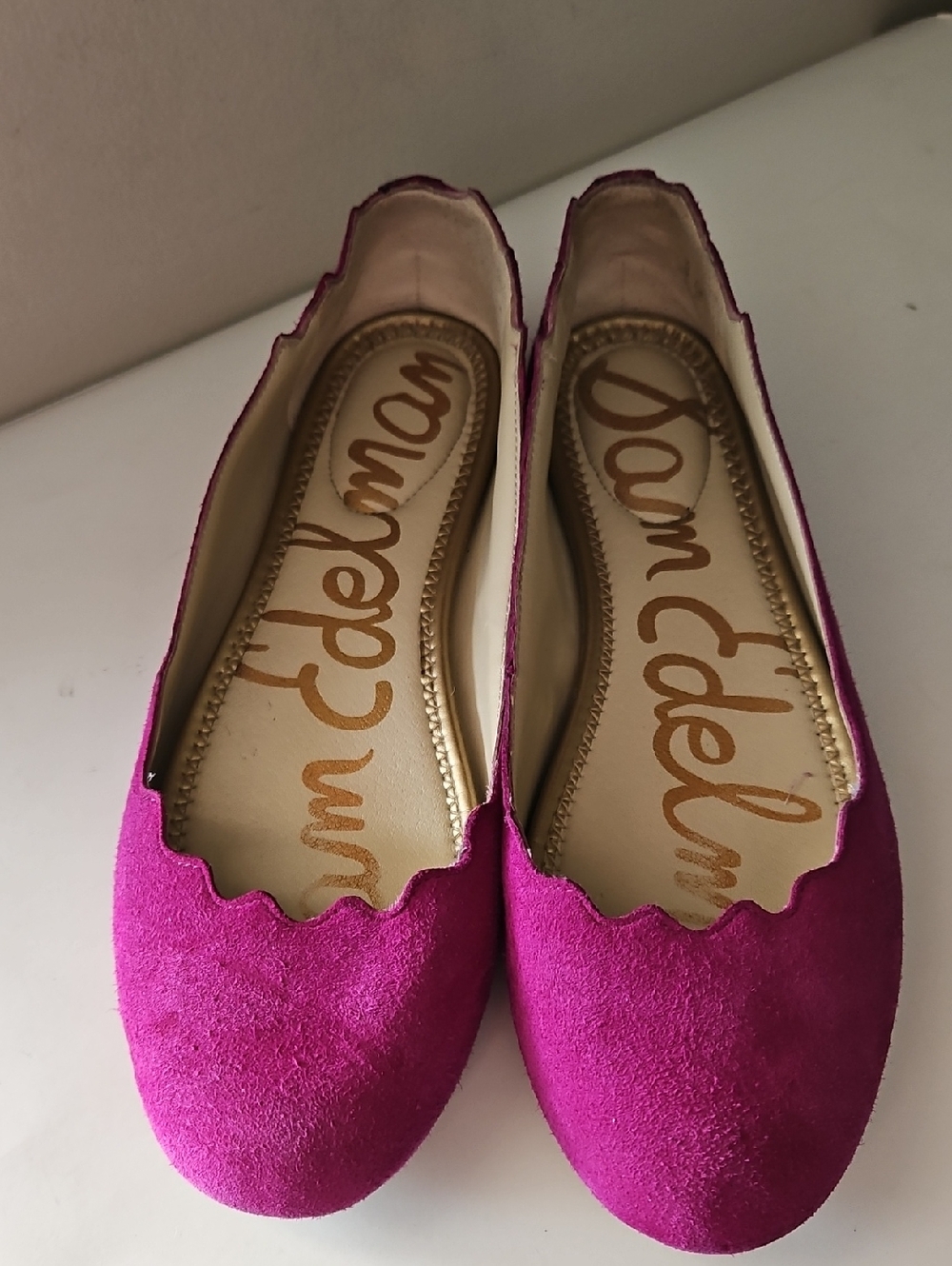 SAM EDELMAN MAGENTA FINNEGAN SCALLOPED SUEDE BALLET FLATS sz 7